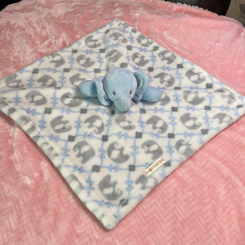 Elephant lovie